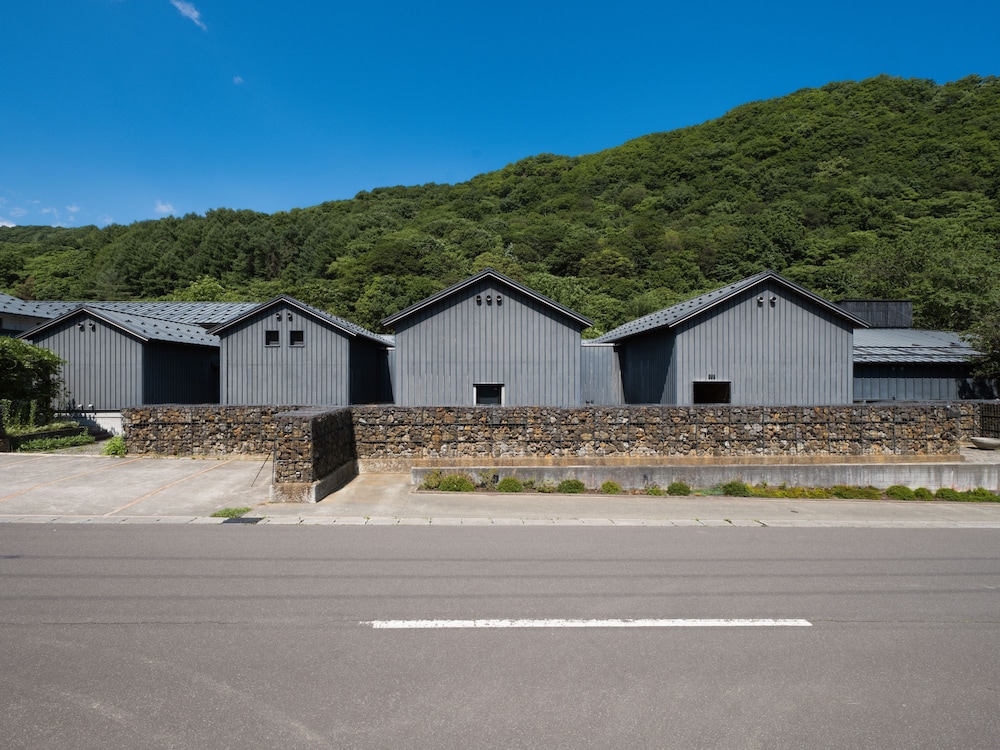 外観1 | 小樽リトリート 蔵群 by 温故知新