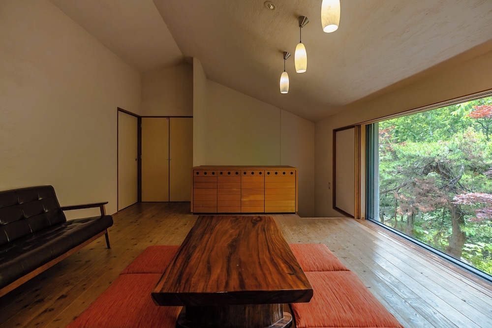 リバービュー 2階フラット 和洋室 禁煙 | 小樽旅亭 藏群