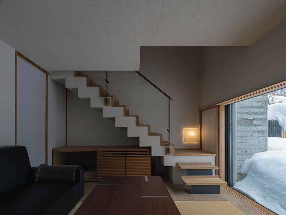 温泉メゾネット和洋室 | 小樽リトリート 蔵群 by 温故知新