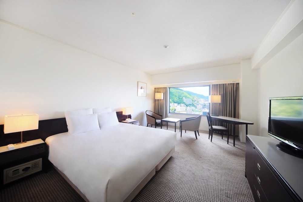 プレミアム ルーム キングベッド 1 台 喫煙可 シティビュー | ANAクラウンプラザホテル神戸 By IHG