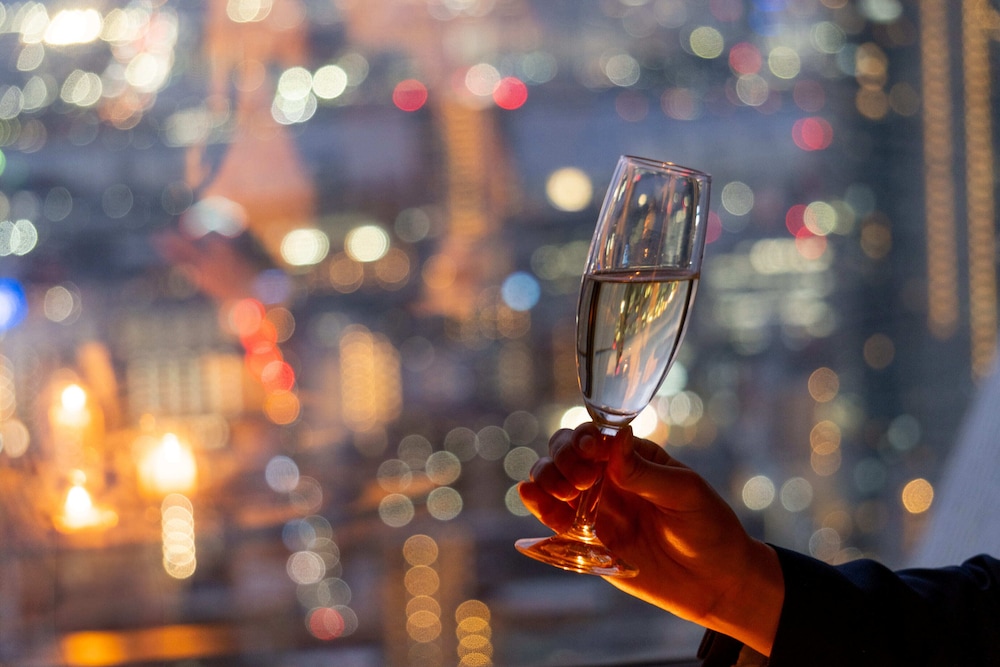 スタンダード ルーム クイーンベッド 1 台 クラブラウンジ利用可 シティビュー エグゼクティブ ラウンジ2 | ANAクラウンプラザホテル神戸 By IHG