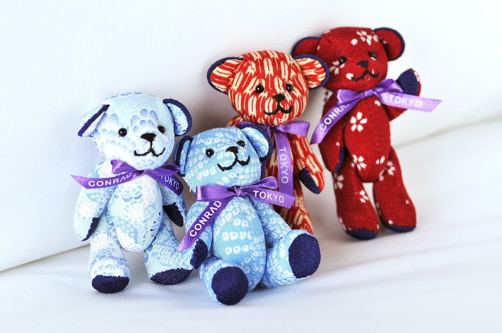 エグゼクティブ ルーム キングベッド 1 台 シティビュー 客室2 | コンラッド東京