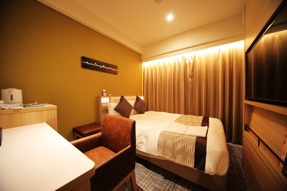 新館エコノミーダブル 禁煙 | ホテル サンルート 浅草