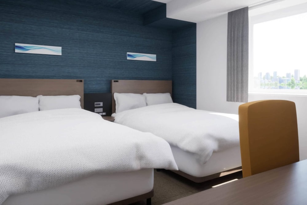 スタンダード ツインルーム シングルベッド 2 台 禁煙 | コンフォート ホテル 横浜関内