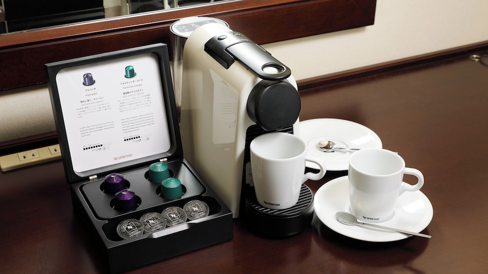 スタンダード ルーム クイーンベッド 1 台 クラブラウンジ利用可 客室4 | ANAクラウンプラザホテル岡山 by IHG