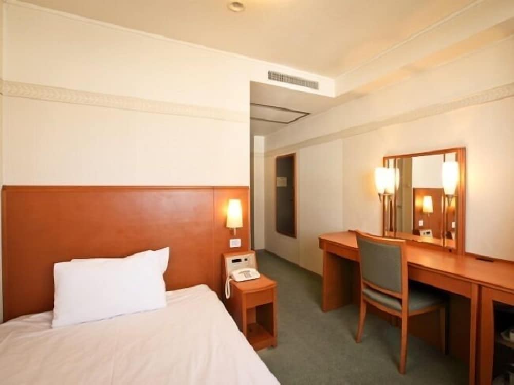 セミダブルルーム | ホテルテトラ大津・京都