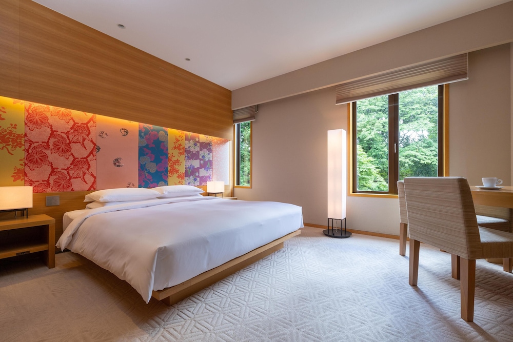 ルーム キングベッド 1 台 客室4 | ハイアット リージェンシー 京都