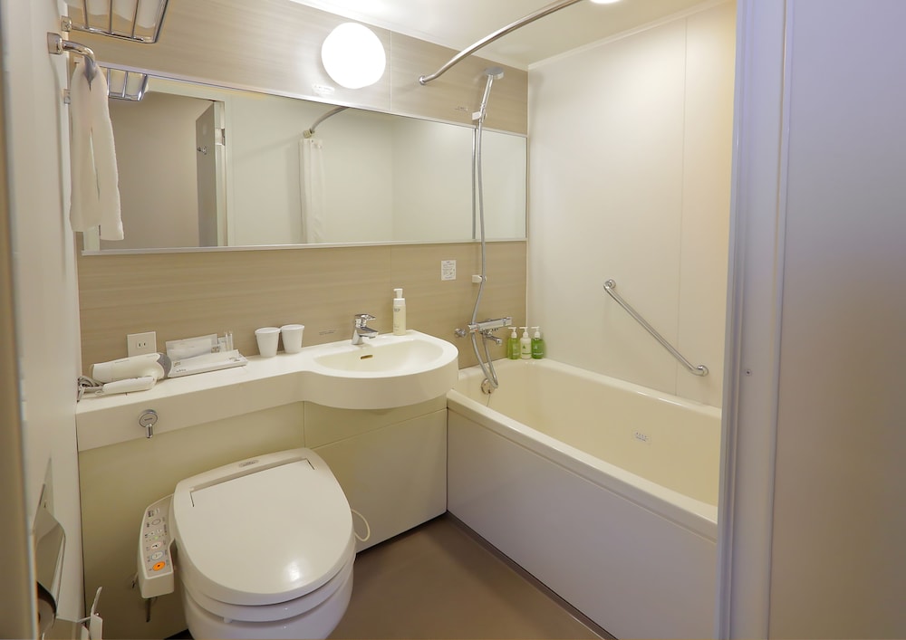 スタンダード ダブルルーム 禁煙 バスルーム0 | 秋葉原ワシントンホテル