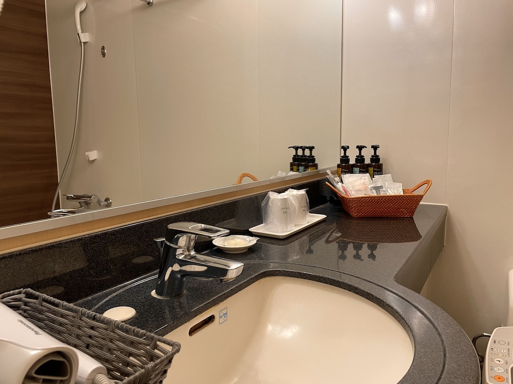 エグゼクティブ ツインルーム 禁煙 シティビュー バスルーム0 | ベイサイド ホテル アジュール竹芝・浜松町