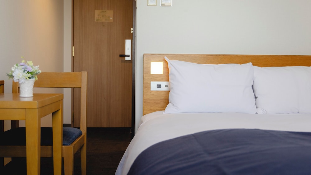 スタンダード ダブルルーム 禁煙 客室4 | 横浜桜木町ワシントンホテル