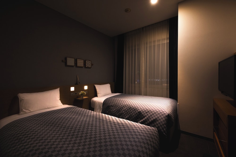 夜景ビュー カジュアルツインルーム 禁煙 | 横浜桜木町ワシントンホテル