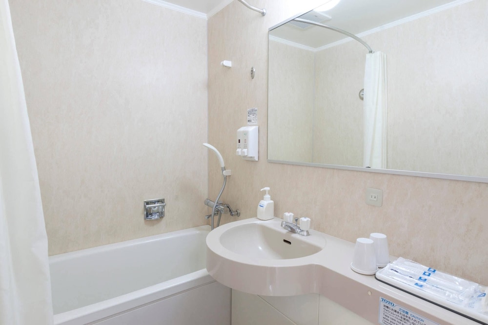 ダブルルーム 禁煙 バスルーム0 | コンフォート ホテル 姫路