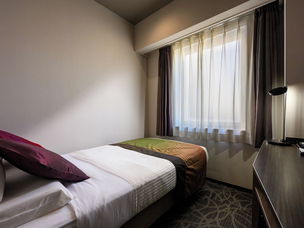 【禁煙】スタンダード・セミダブル　11㎡ 客室2 | ホテルマイステイズ上野イースト