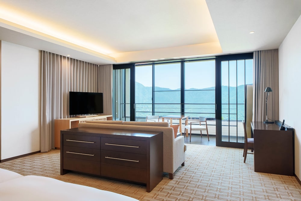 デラックス ルーム シングルベッド 2 台 客室4 | ハイアット リージェンシー箱根リゾート アンド スパ