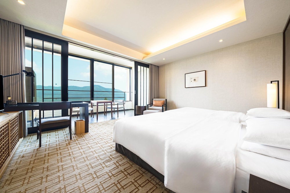 ルーム シングルベッド 2 台 マウンテンビュー | ハイアット リージェンシー箱根リゾート アンド スパ