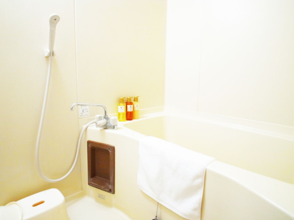 スタンダード セミダブルルーム 禁煙 20平米 (清掃なし) バスルーム0 | ホテルマイステイズ大手前