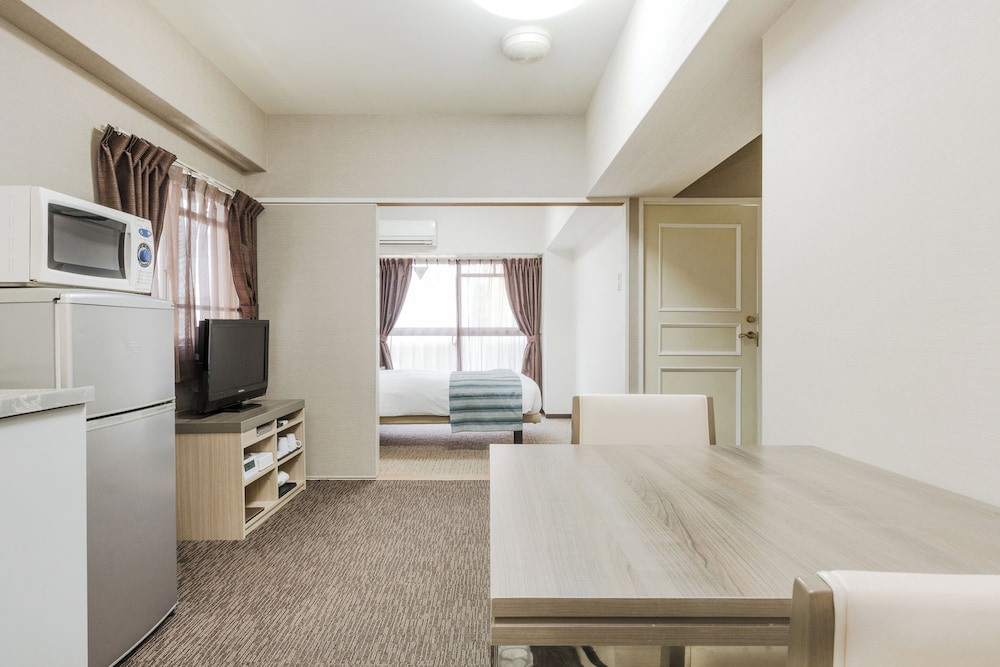 プライベート ツインルーム 禁煙 40平米 (清掃なし) 客室2 | ホテルマイステイズ大手前