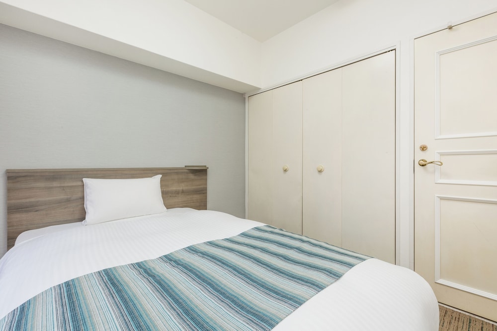 プライベート ツインルーム 禁煙 40平米 (清掃なし) 客室3 | ホテルマイステイズ大手前