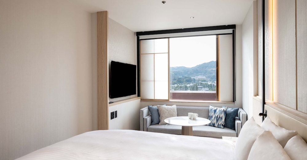 キング 客室3 | ホテル平安の森 京都