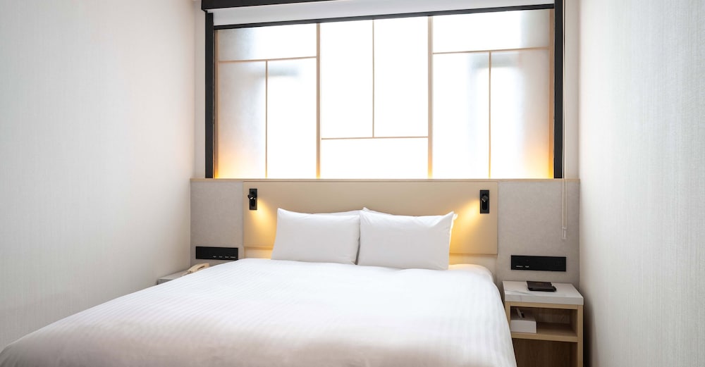 クイーン | ホテル平安の森 京都