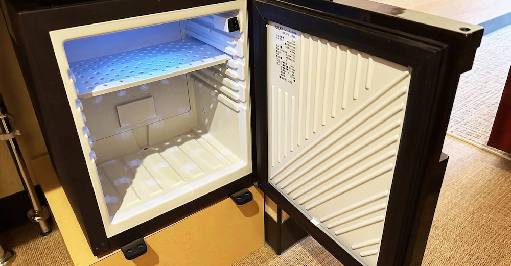 ツインルーム　シャワーブース付 禁煙 [京都駅からの無料シャトルバスあり] 客室2 | ホテル平安の森 京都