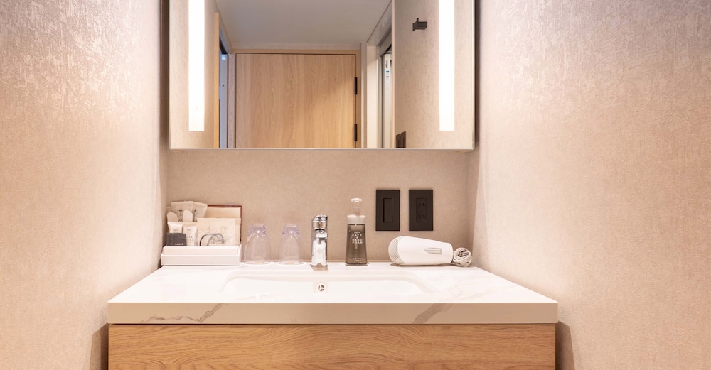 ツイン 客室2 | ホテル平安の森 京都