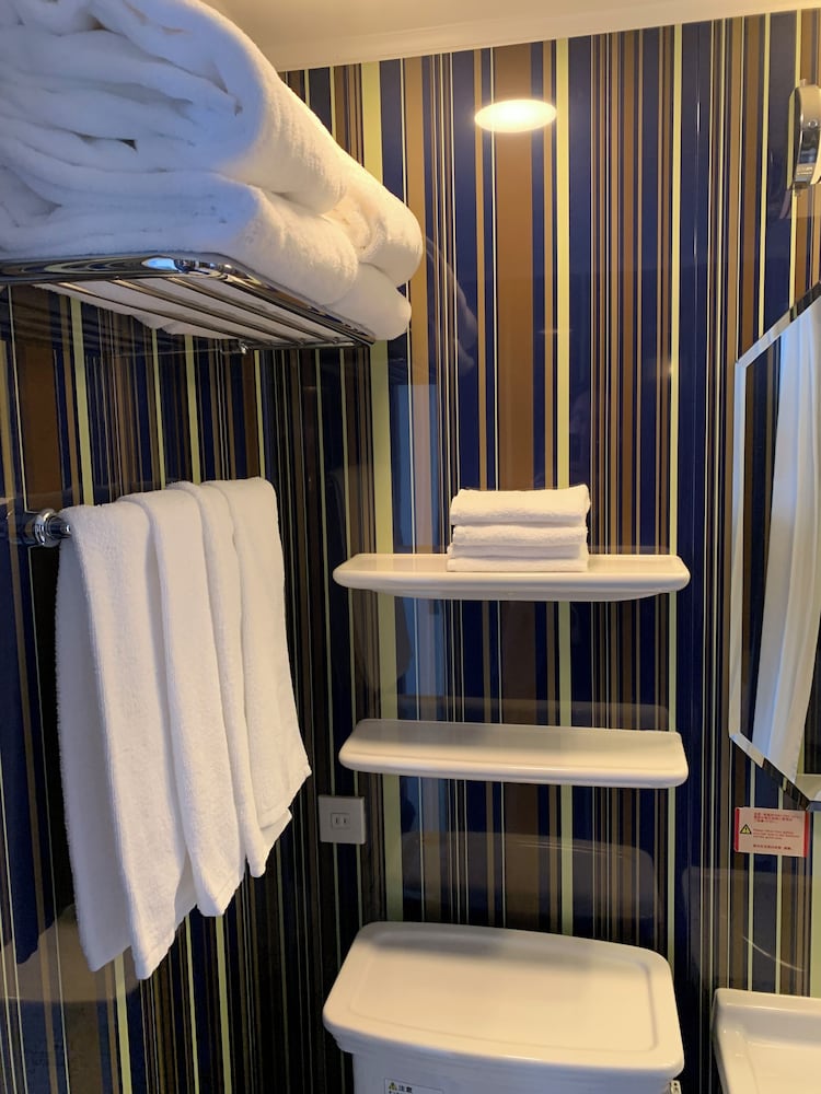 フォースルーム 46㎡ 禁煙 バスルーム2 | ホテルモントレ京都