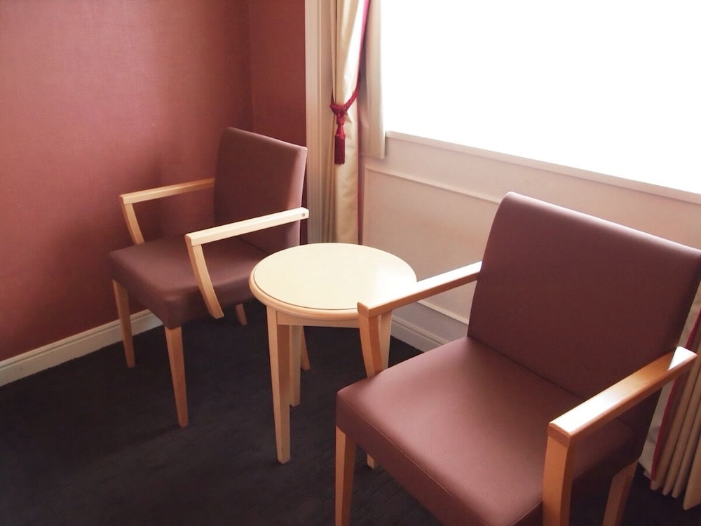 スーペリア ツインルーム (ベッド二台) 26㎡ 禁煙 客室25 | ホテルモントレ京都