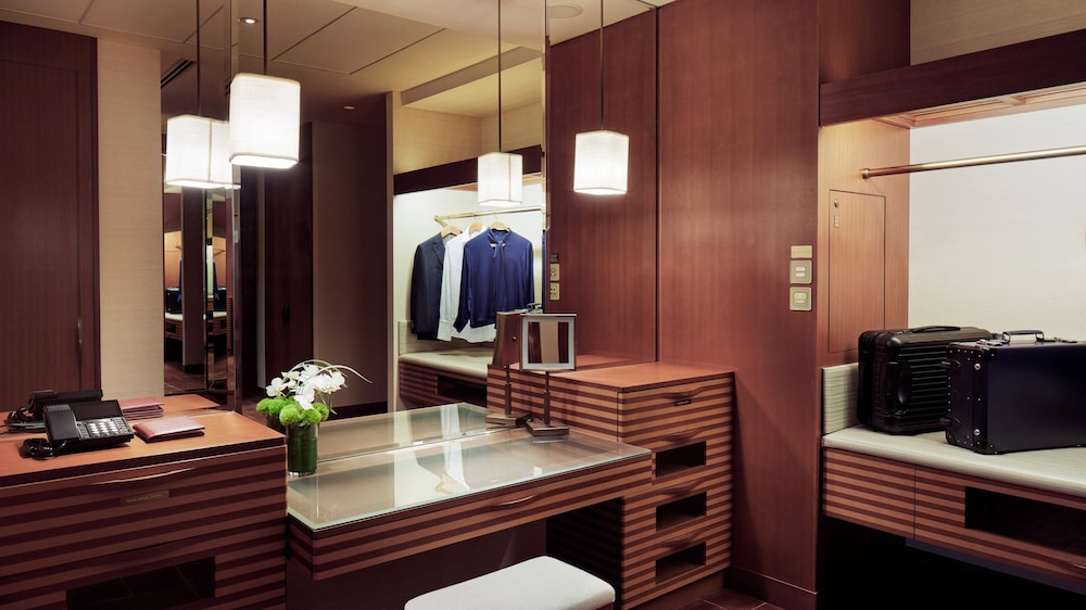 エグゼクティブ スイート ツインベッド 2 台 客室1 | ザ・ペニンシュラ東京