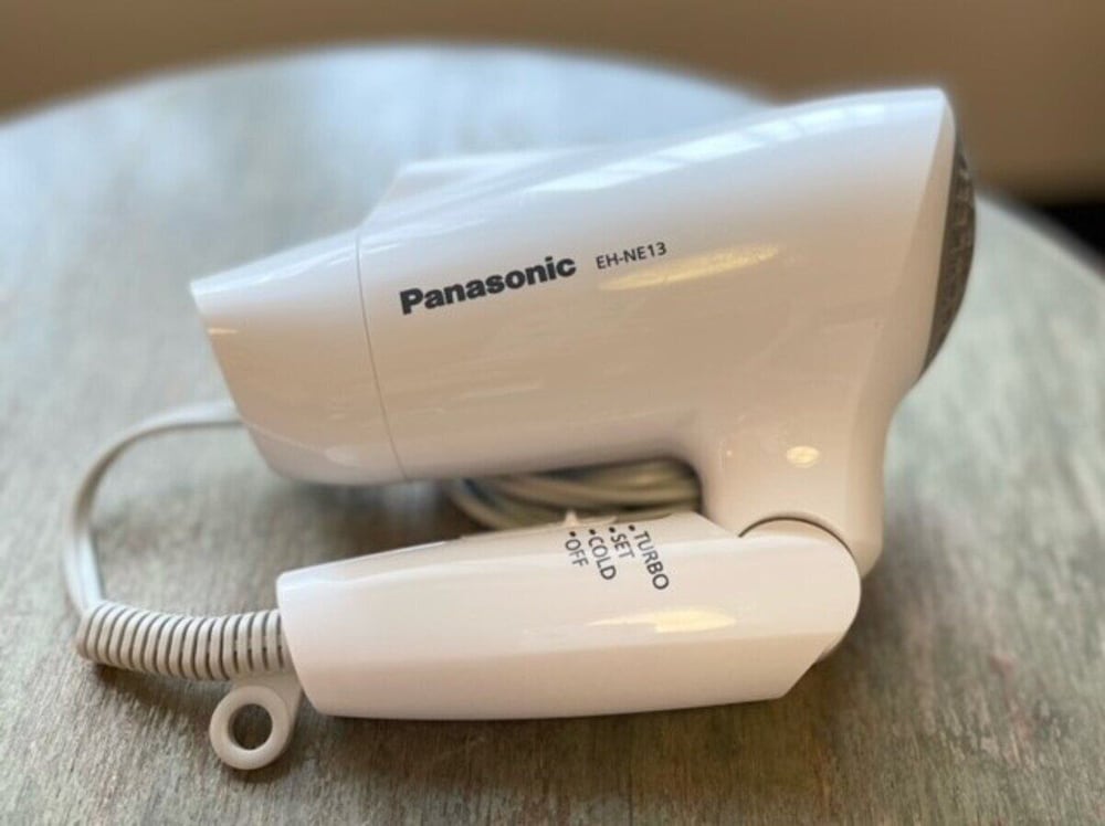 ダブルルーム 18平米 禁煙 客室9 | ホテルモントレ ラ・スール大阪