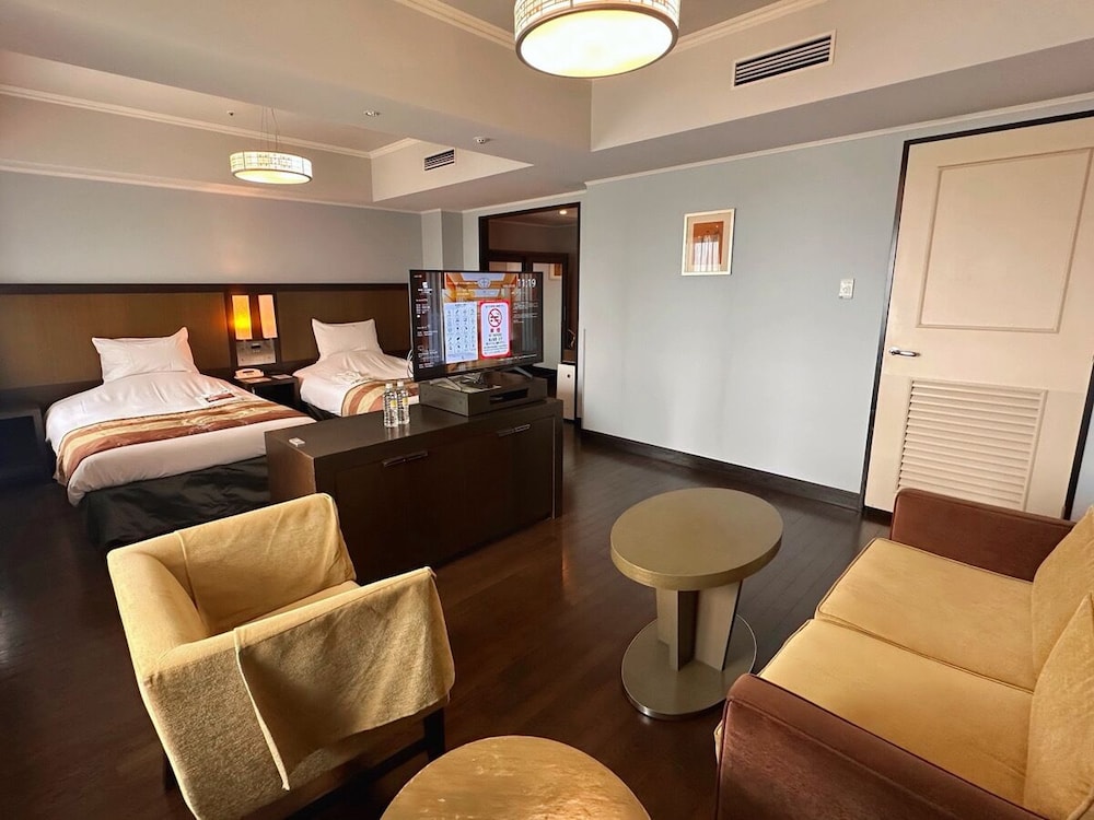 デラックスツインルーム 40平米 禁煙 | ホテルモントレ ラ・スール大阪