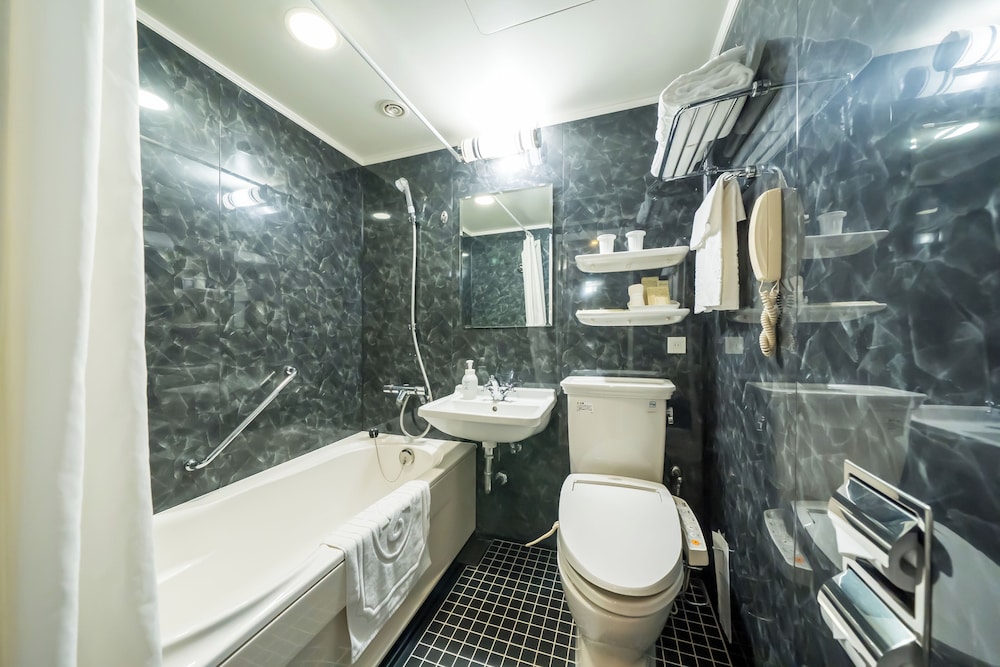 ツインルーム 21平米 禁煙 バスルーム2 | ホテルモントレ ラ・スール大阪