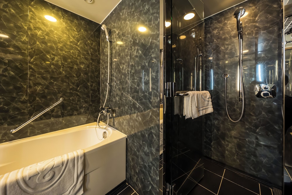 ラグジュアリーツインルーム 46平米 禁煙 バスルーム15 | ホテルモントレ ラ・スール大阪