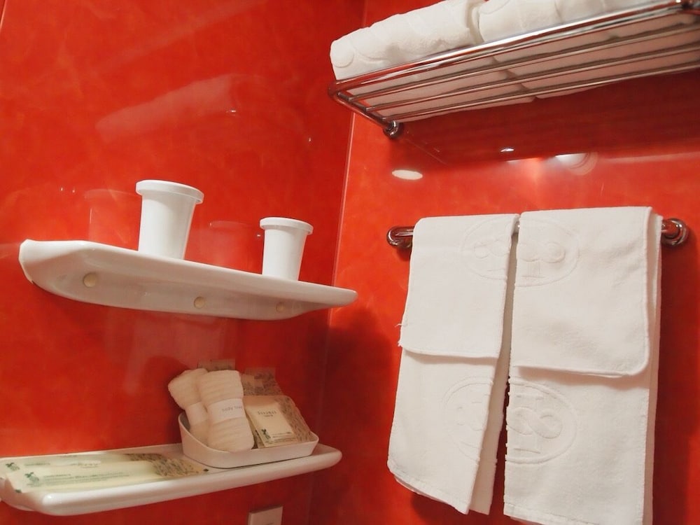 スーペリアツイン 26平米 禁煙 バスルーム2 | ホテルモントレ ラ・スール大阪