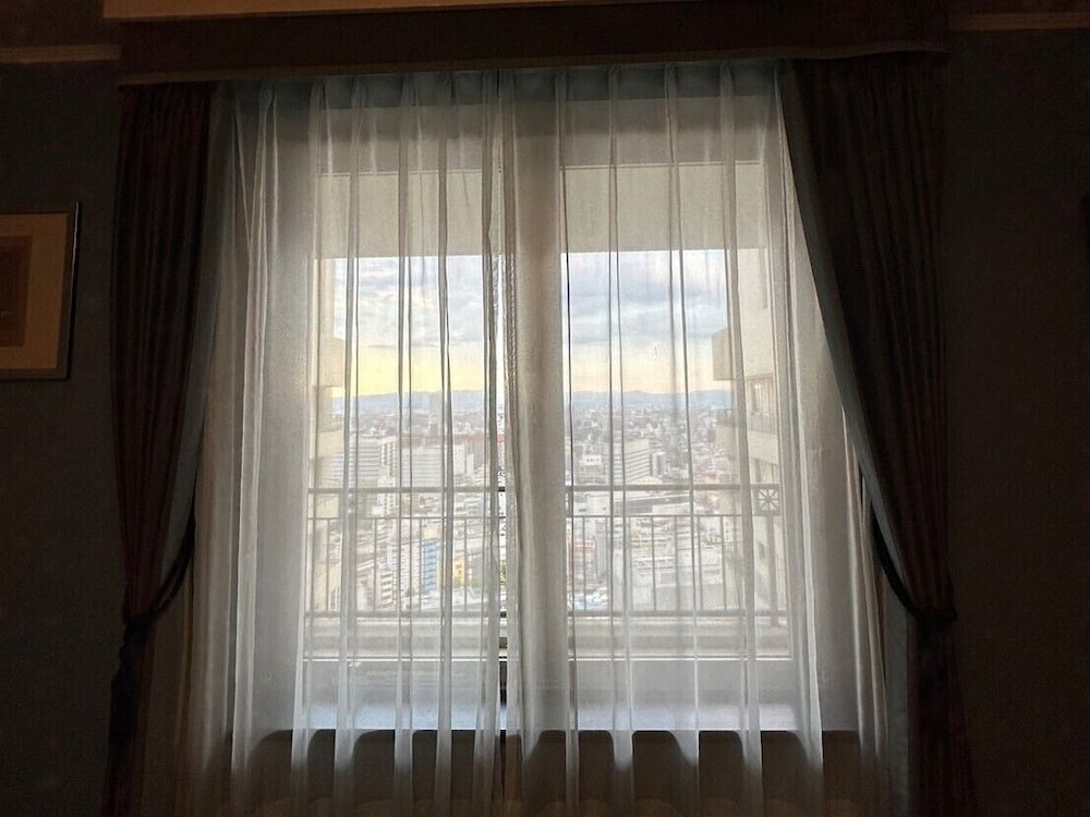 ダブルルーム 18平米 禁煙 部屋からの景観0 | ホテルモントレ ラ・スール大阪
