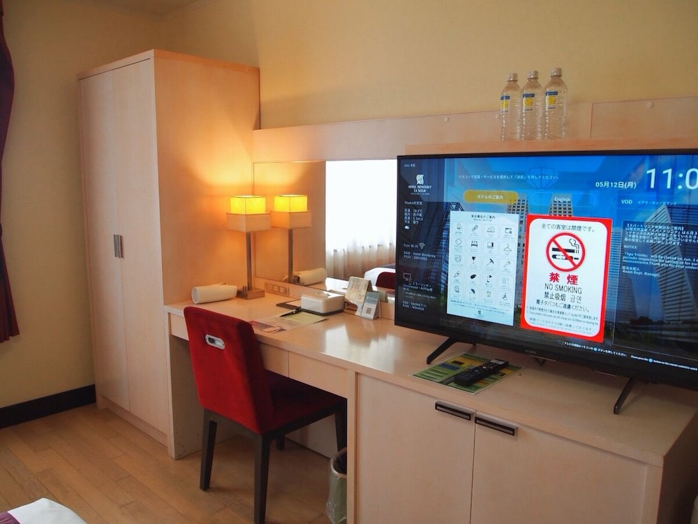 アジョイニングルーム(隣室確約)禁煙トリプルルーム2室 客室3 | ホテルモントレ ラ・スール大阪