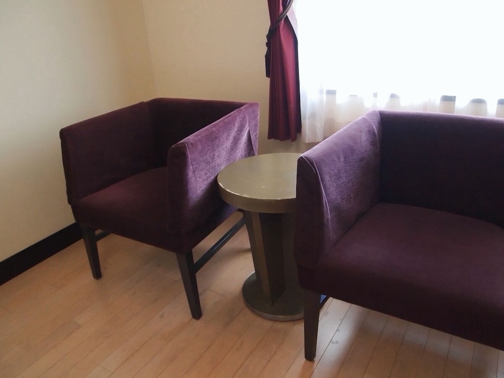 スーペリアツイン 26平米 禁煙 客室14 | ホテルモントレ ラ・スール大阪