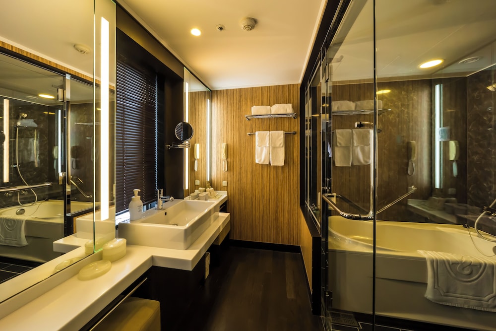 ラグジュアリーツインルーム 46平米 禁煙 バスルーム13 | ホテルモントレ ラ・スール大阪