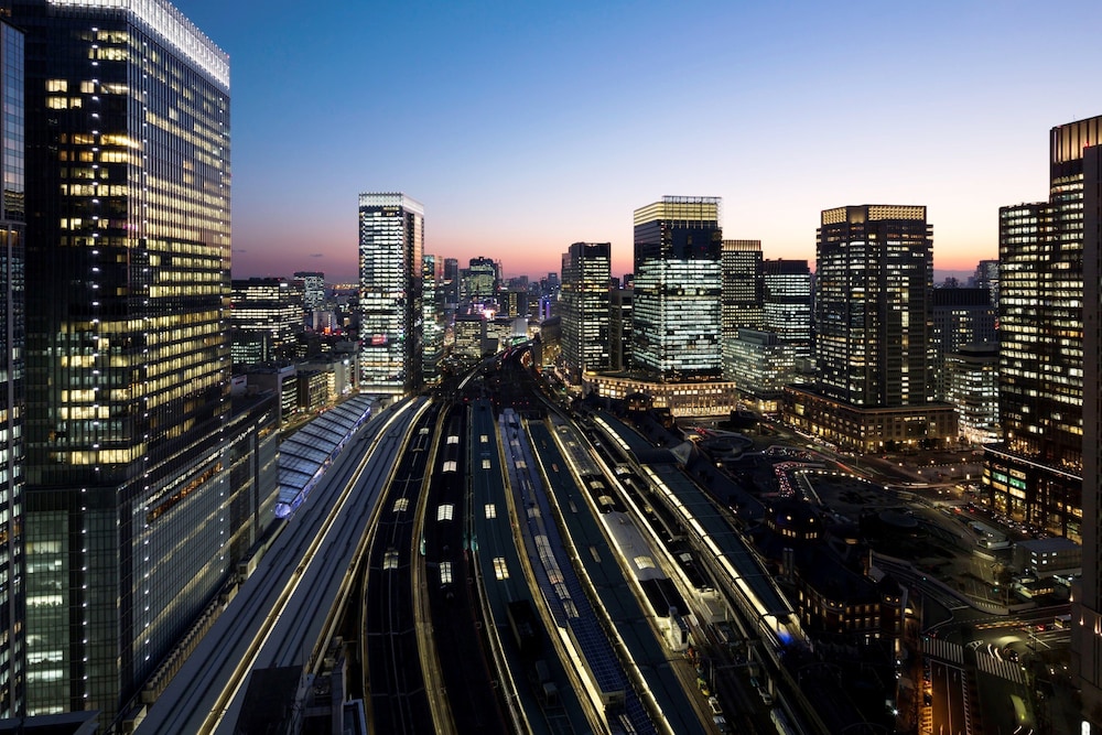 UTSUROIー(リノベーション) プレミアムコーナーキング 40平米 部屋からの景観0 | ホテルメトロポリタン丸の内