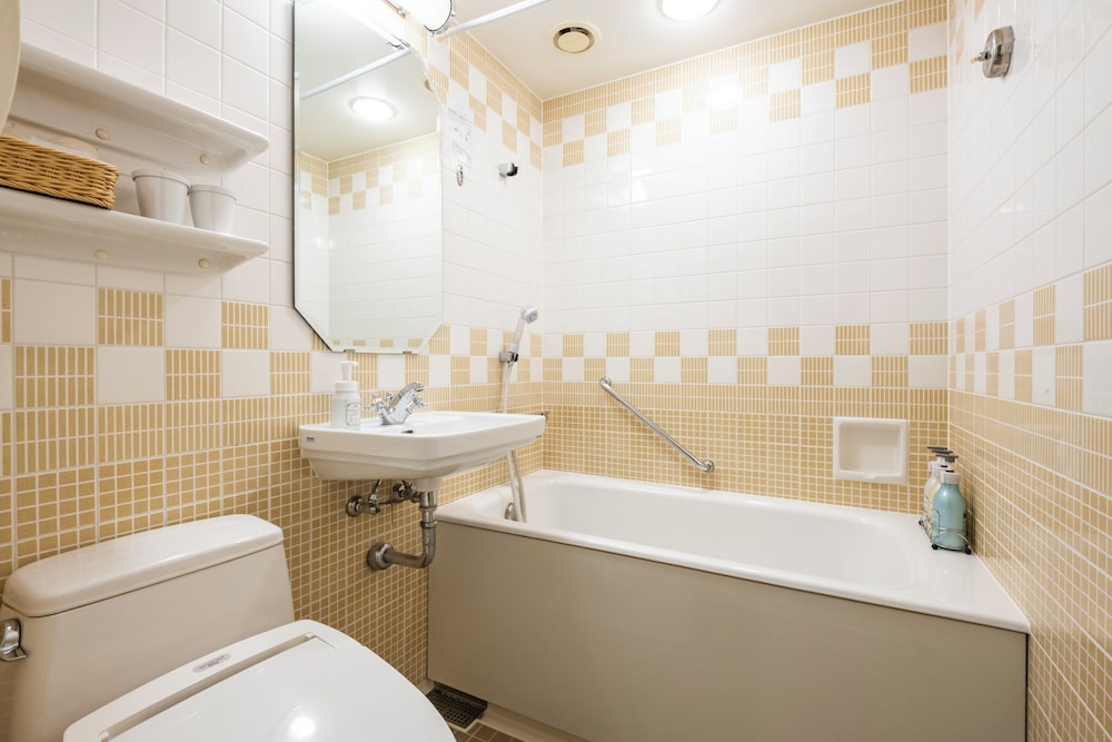 スタンダードダブルルーム 禁煙 (18.4平米) バスルーム0 | ホテルモントレ ラ・スール ギンザ