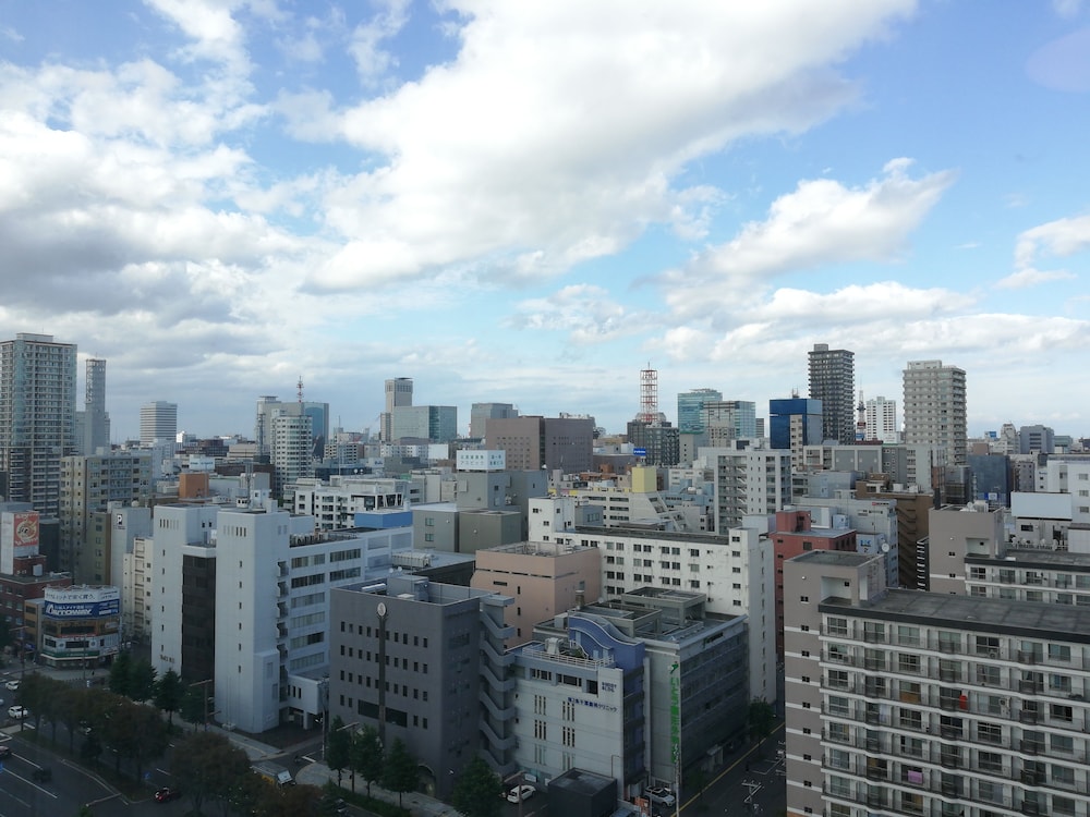 スーペリア トリプルルーム ベッド (複数台) 禁煙 部屋からの景観0 | 札幌プリンスホテル