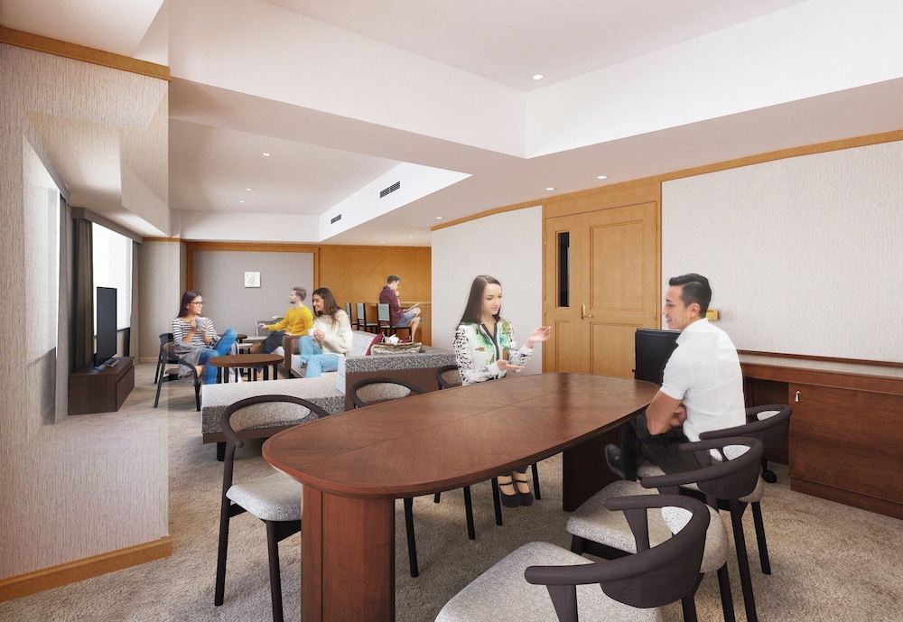 クラブロイヤルスイートファミリー クラブラウンジ利用込 (22階以上, 105平米) [禁煙] 客室2 | 札幌プリンスホテル