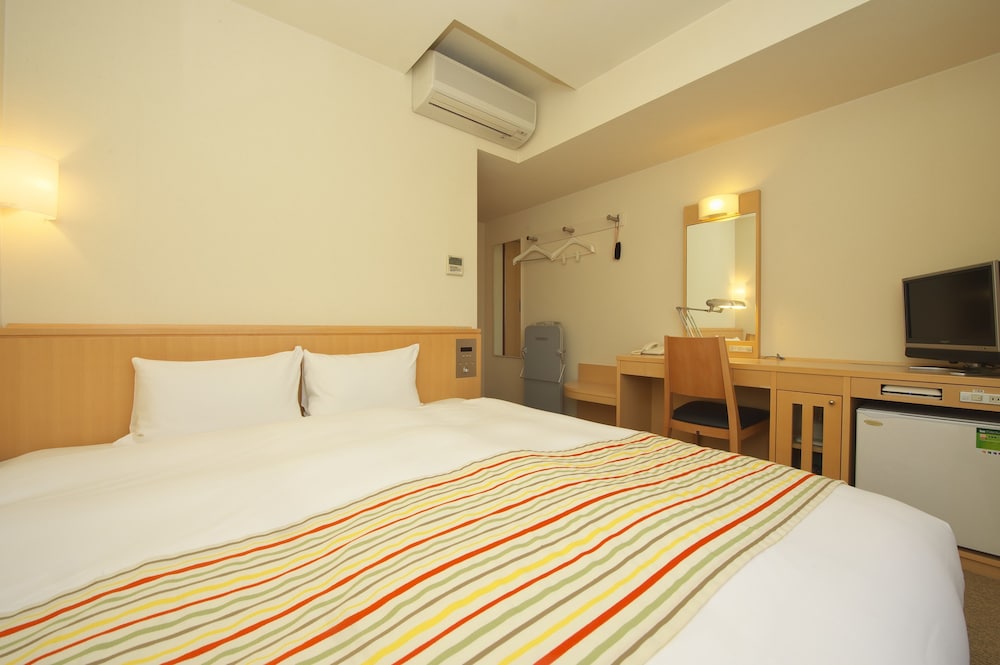 スタンダードキングルーム 禁煙 (14 ㎡) | チサン ホテル 広島