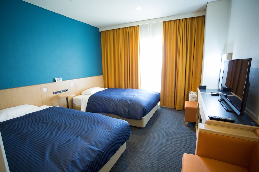 スタンダード ツインルーム 禁煙 客室1 | 関西エアポートワシントンホテル