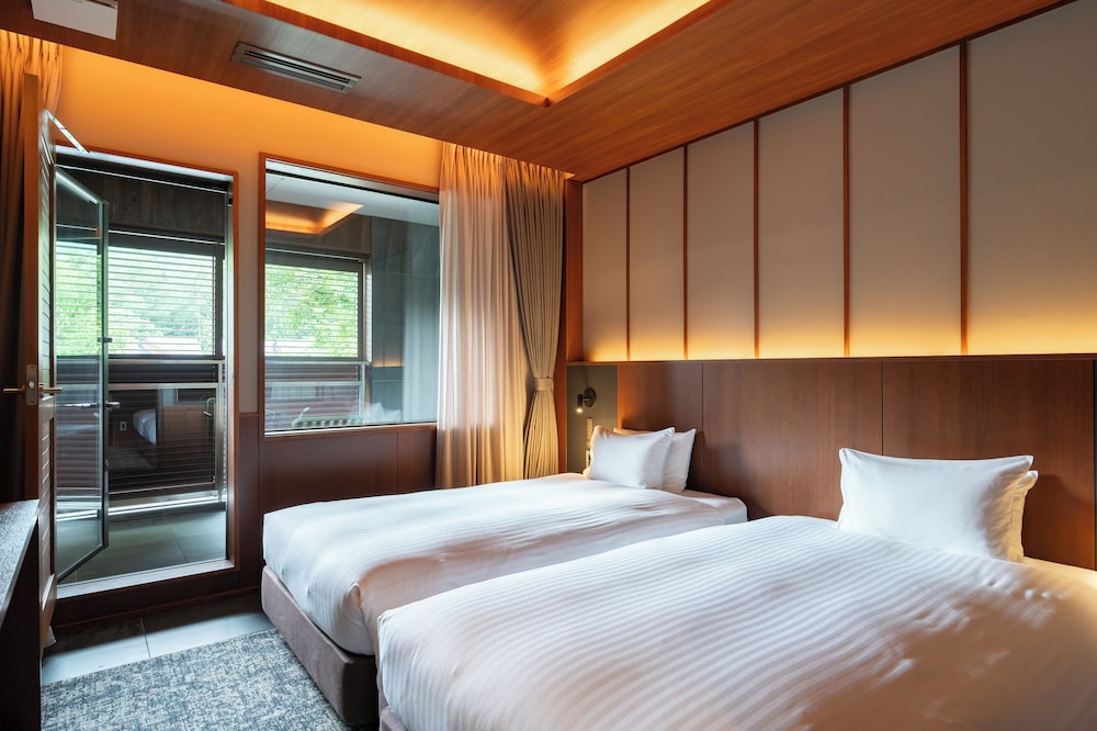 スーペリア ルーム 禁煙 客室2 | ホテルシェラリゾート白馬