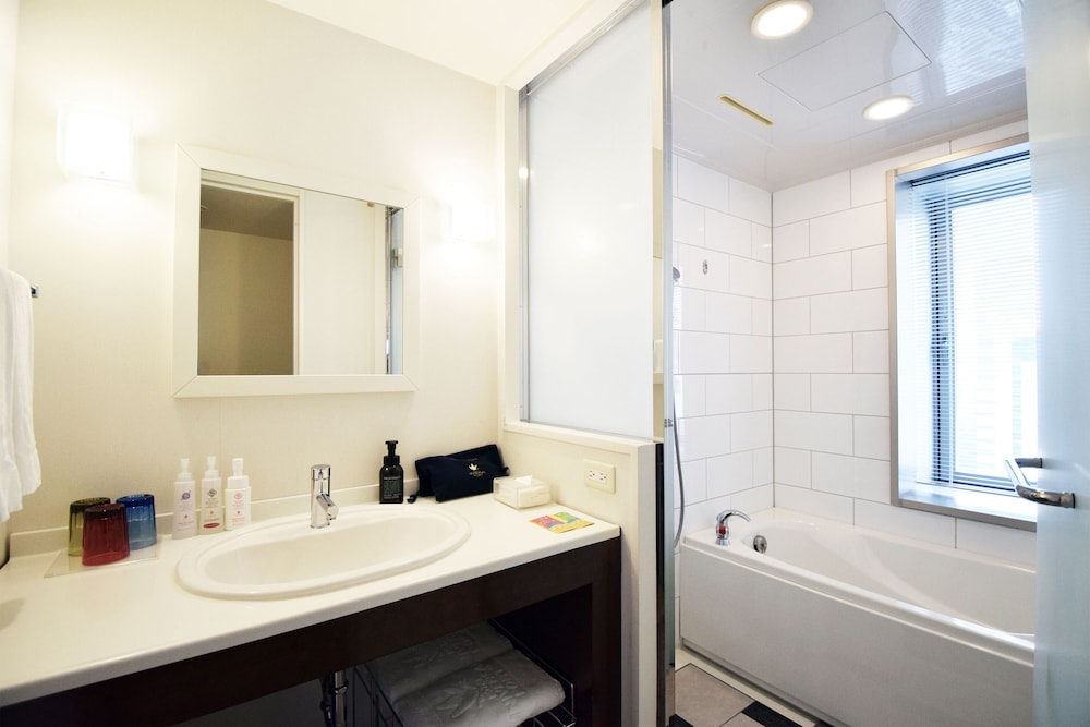 ã¹ãŒããªã¢ã³ãŒããŒã«ãŒã 2åçš ãã¹ã«ãŒã 0 | ããã« ãŠãããŒãµã« ããŒã