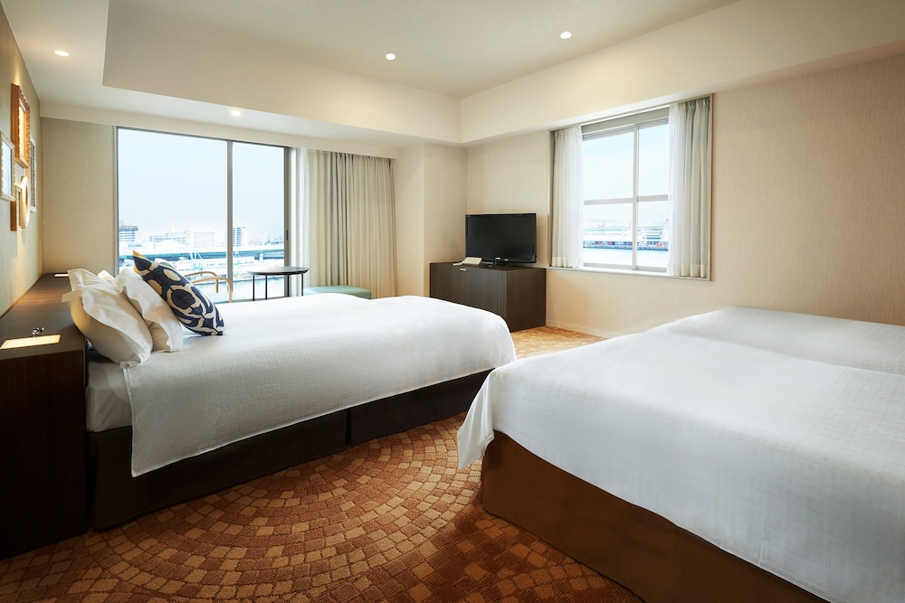 デラックスコーナールーム 3名用 | ホテル ユニバーサル ポート