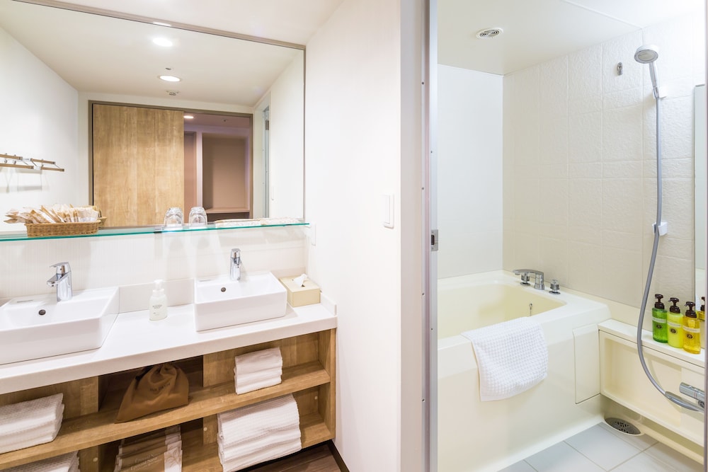 【メインタワー】デラックスコーナー バスルーム0 | ホテルエピナール那須