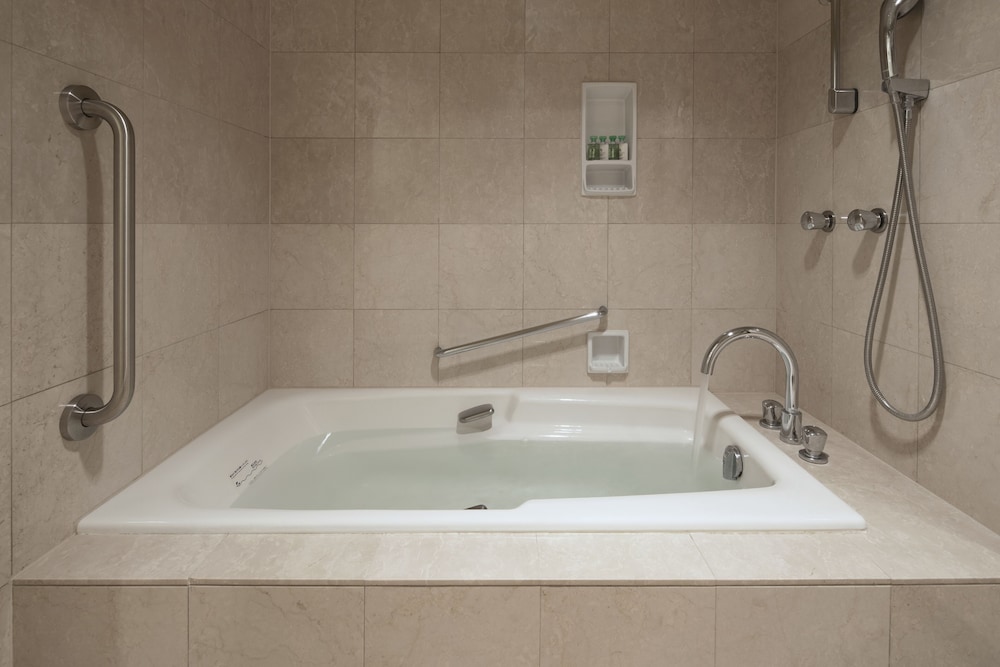 [Grand in Grand] ジュニアスイートルーム (ツインベッド)/ラウンジアクセス 禁煙 バスルーム0 | 札幌グランドホテル