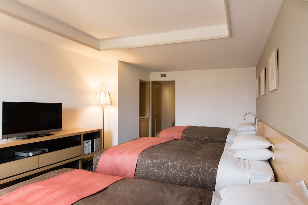 スーペリア ラージ トリプルルーム 禁煙 客室1 | 札幌パークホテル